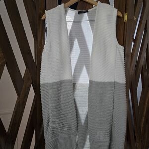 Piazza Sempione Sleeveless Open-Front Knit Vest M/L